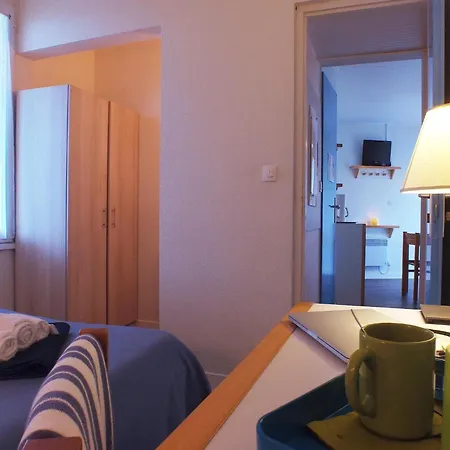 Apartment In Ars-En-Re Near Bird Sanctuary * Ars-en-Re
